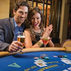 The Mirage & Casino By Suiteness ホテル