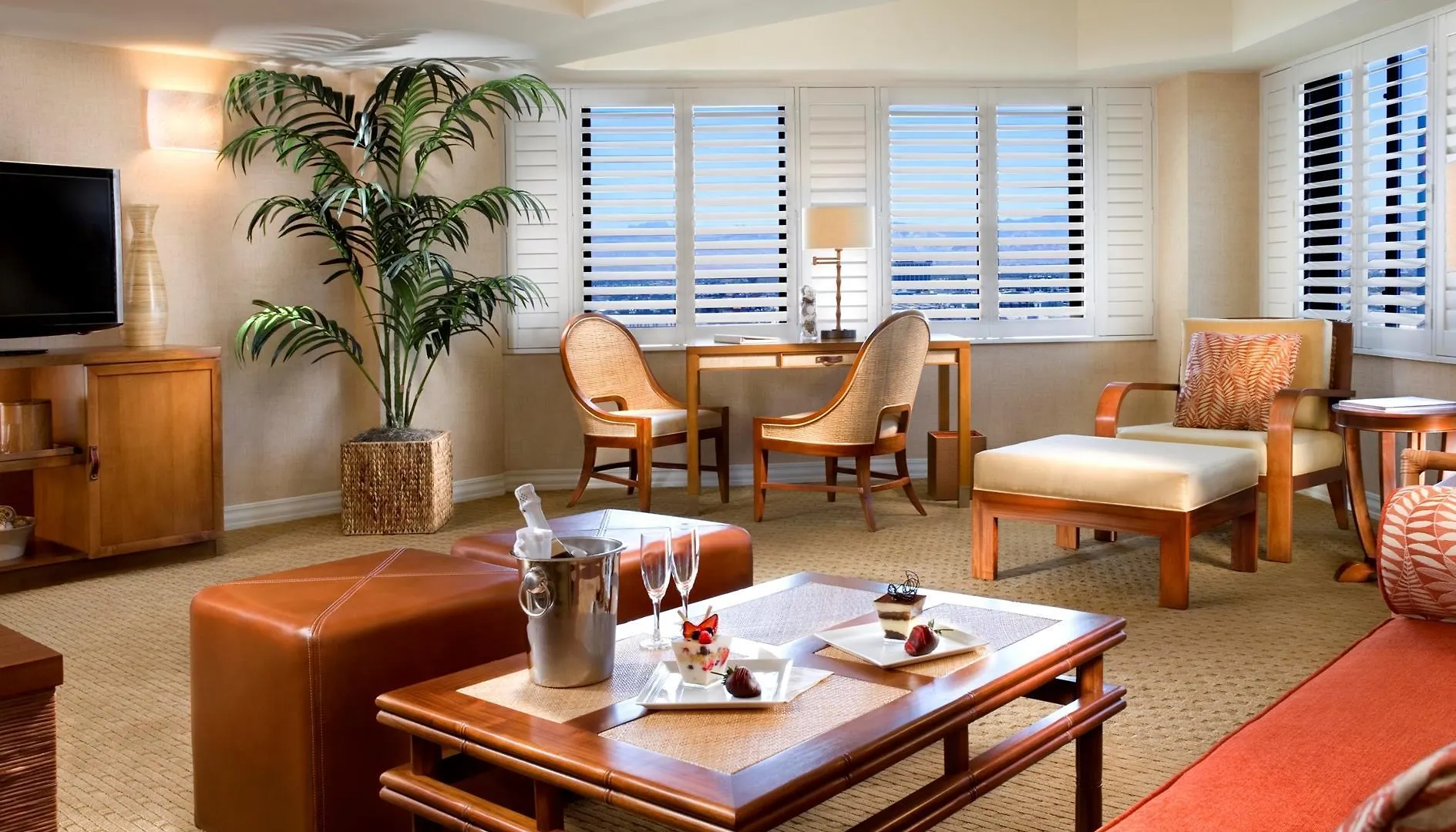 Tropicana Las Vegas A Doubletree By Hilton Resort & Casino - Free Parking