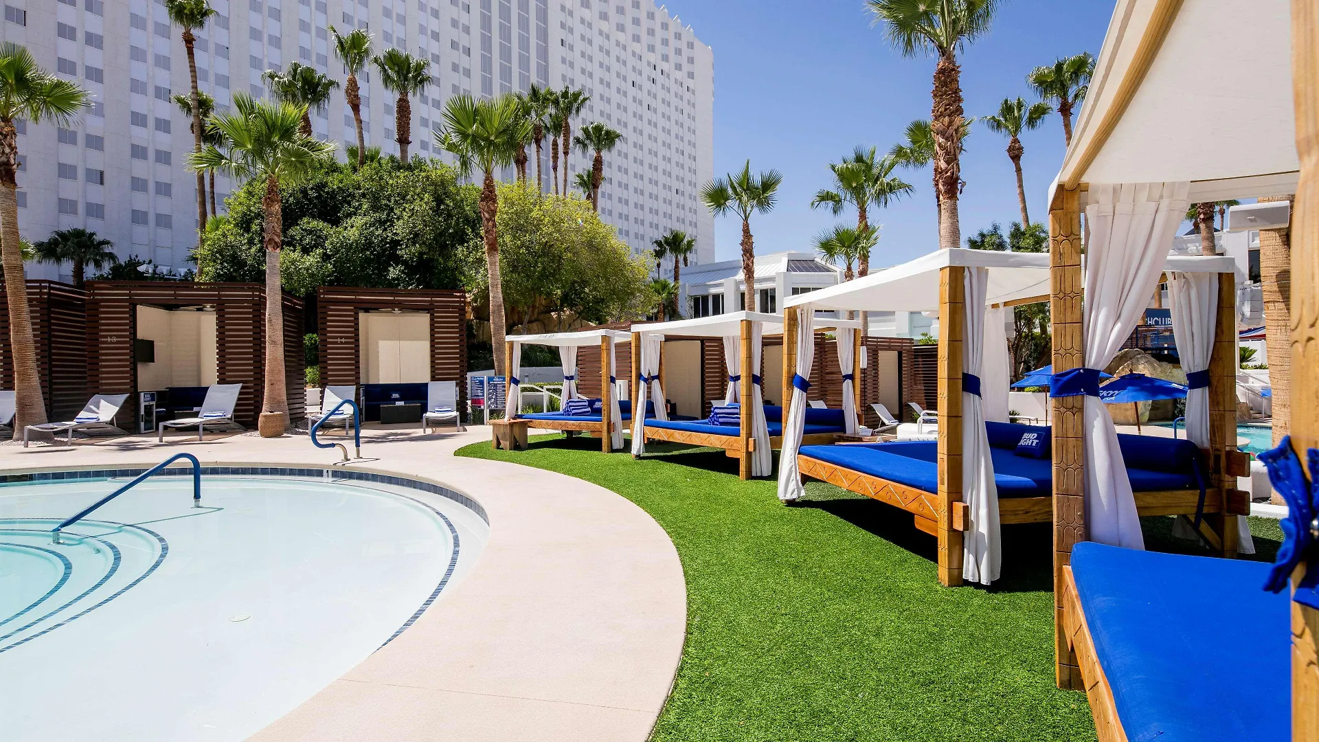 Tropicana Las Vegas A Doubletree By Hilton Resort & Casino - Free Parking