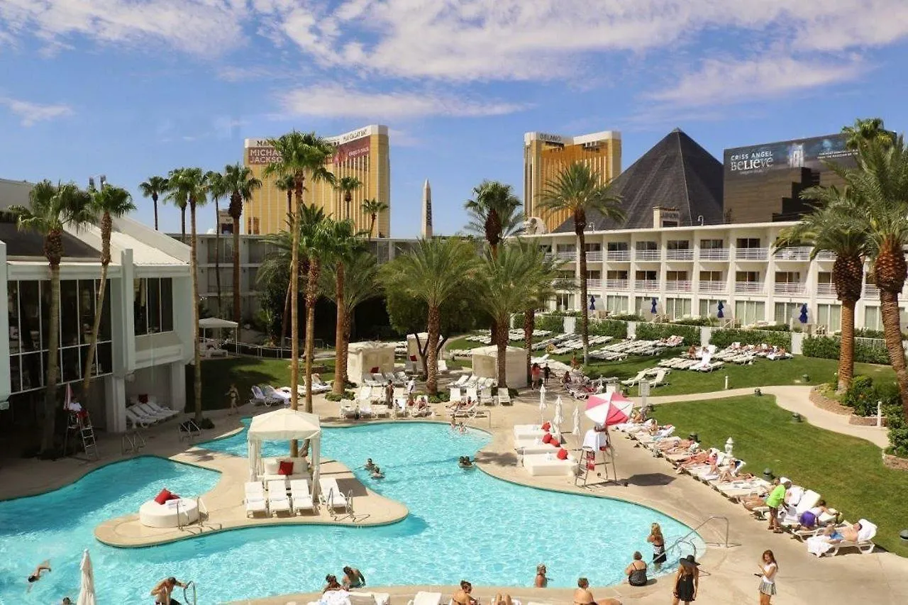 Tropicana Las Vegas A Doubletree By Hilton Resort & Casino - Free Parking